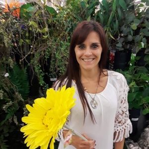 Meet your Posher, Eleanor